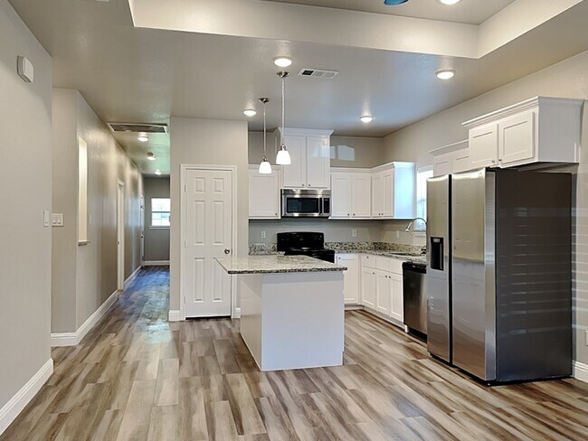 Photo - 2904 Bourland St Unit A