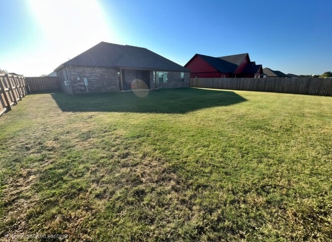 Photo - 334 N Otoe St