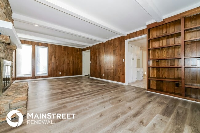 Photo - 10940 Reeder St