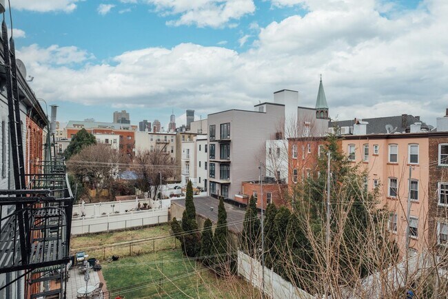 Photo - 357 8th St Unit 3L