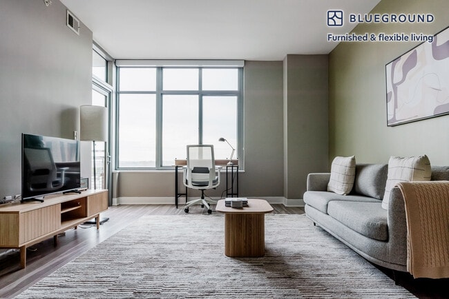 Photo - 4800 Auburn Ave Unit FL12-ID972