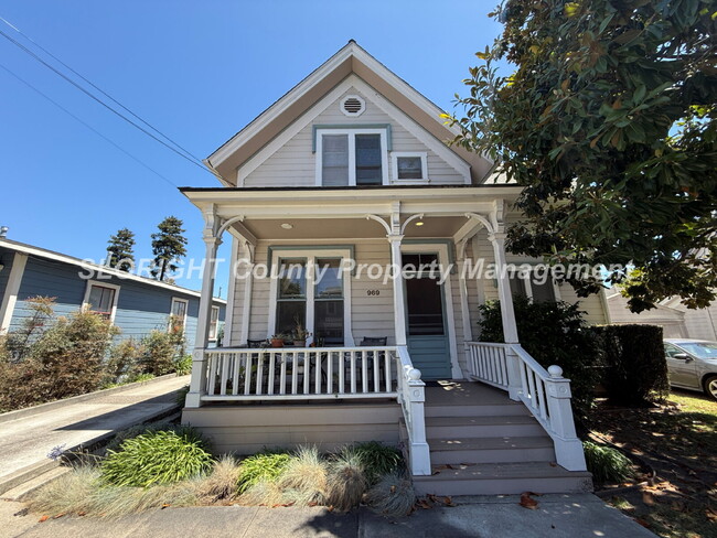 Building Photo - AVAILABLE JULY - Downtown SLO Studio Apartment Unit 3