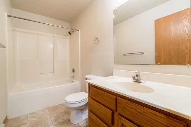 Photo - Allyson Court Apartments