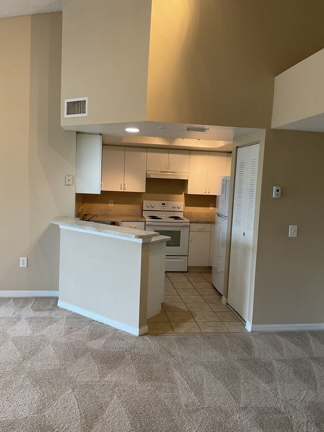 Building Photo - GRAND ISLES - ISLAMORADA