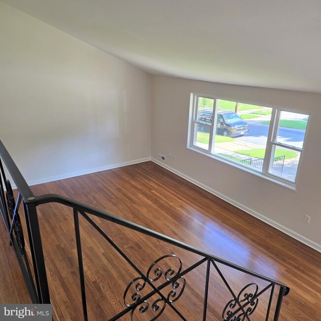 Photo - 13114 Bluhill Rd