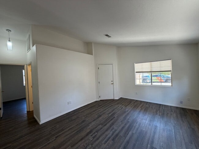 Photo - 6019 Full Moon Ave NW