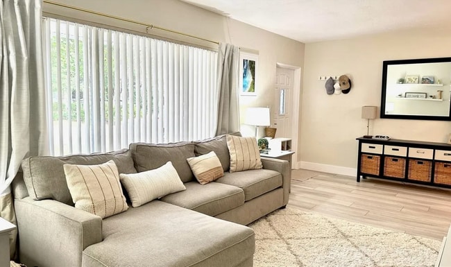 Photo - Updated 3/2 Home in Brentwood Heights