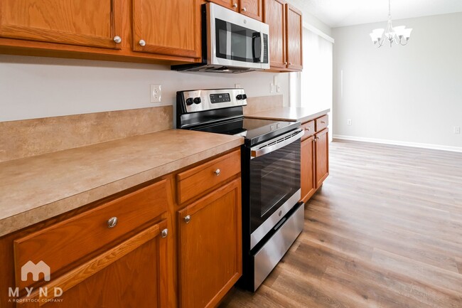 Photo - 836 Bonaparte Landing Ct