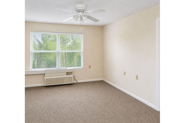 CREEKSIDE SENIOR APARTMENTS