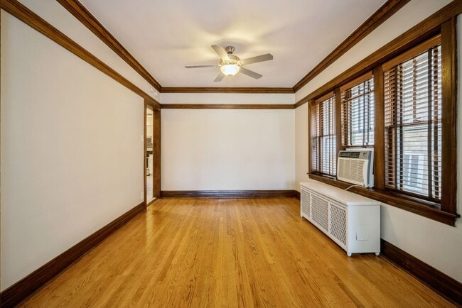 Photo - 5719 N Meade Ave Unit 11