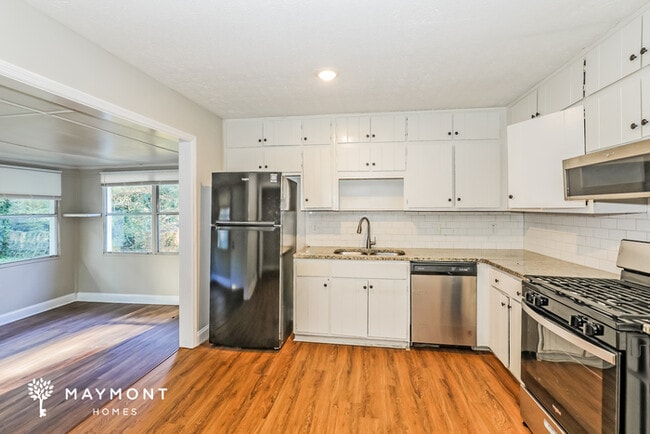 Photo - 10268 Foxfire Terrace