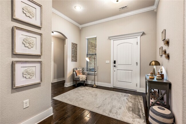 Photo - 1221 Stoneybrook Ln