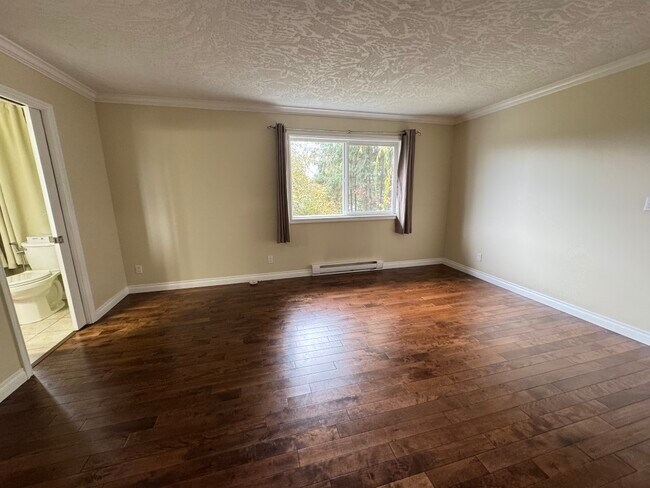 Photo - 5855 Sycamore St