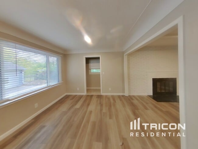 Photo - 5406 Utah Ave N