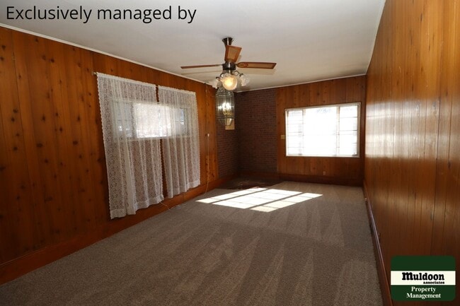 Building Photo - Main Level Living, Close to Ft Carson. 1  ... Rental