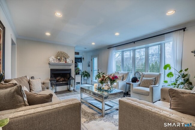 Photo - 56 Linden St