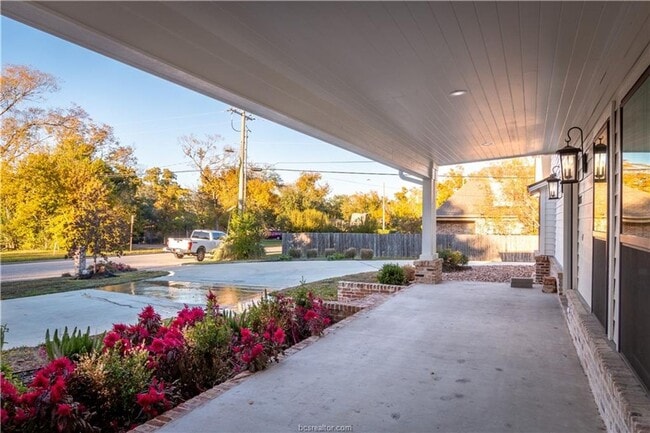 Photo - Historic District Gem! 4/3.5 Home Less tha...