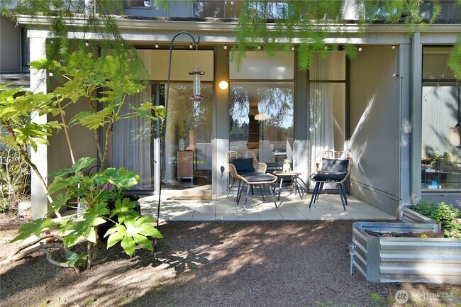 Photo - 6236 137th Pl NE