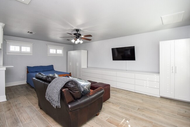 Photo - 1349 Heights Blvd