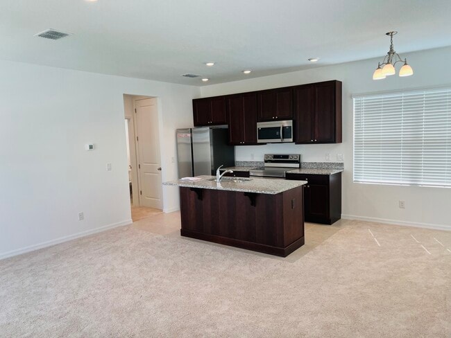 Kithchen & Island - 3011 Prospect Trl Unit 1 Bedroom Apartment