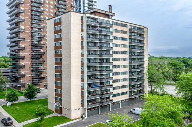 Building Photo - Park Heights Limited