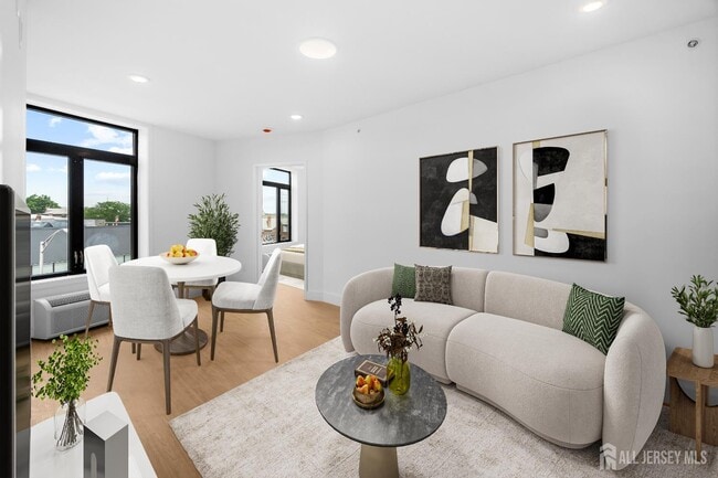 Photo - 50 Easton Ave Unit 201