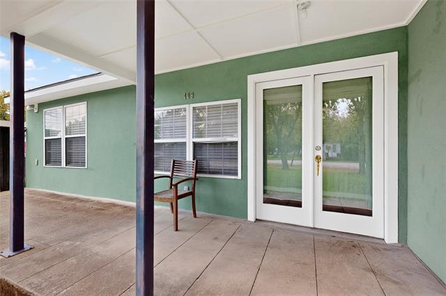 Photo - 409 Dewitt St