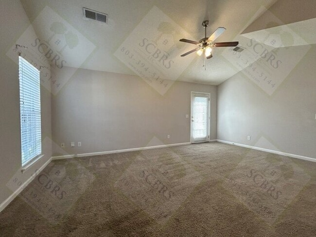 Photo - 352 White Gables Dr