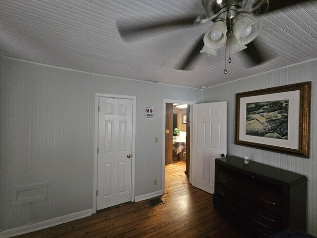 Photo - Furnished Three Bedroom Ranch Home