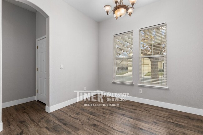 Photo - 1981 Amber Fields Way