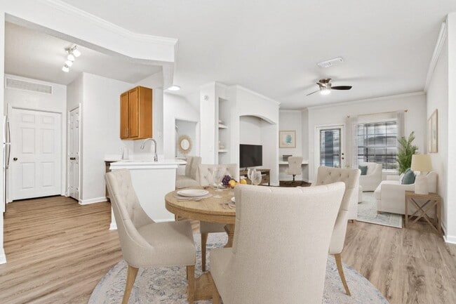 Living Area - Ballantrae Apartments