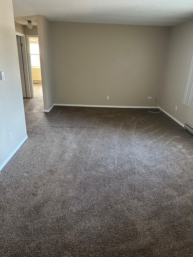 Photo - 3101 Heritage Dr