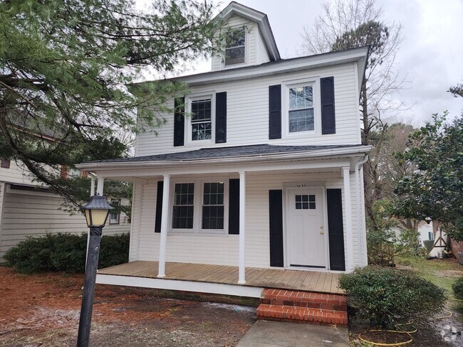 Building Photo - Updated 3 Bedroom 1.5 Bath West Point Beauty! Rental