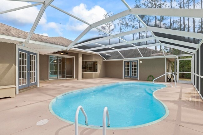 40 Riddle Dr
