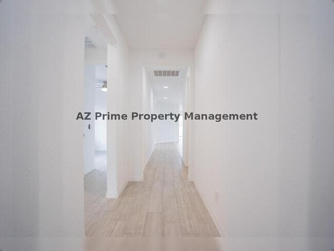 Photo - 16512 W Desert Ln