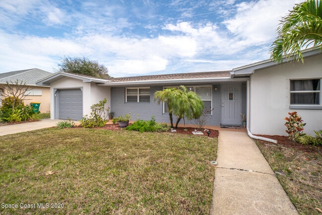 Photo - 2157 Barracuda Ave