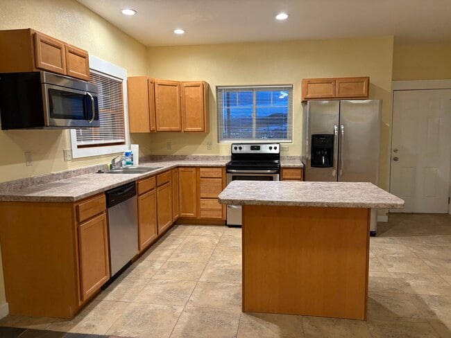 Photo - 421 S Washington St