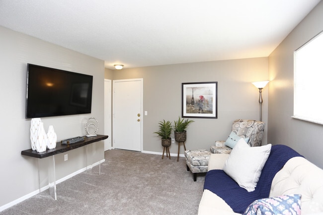 1 BR Executive - Modern