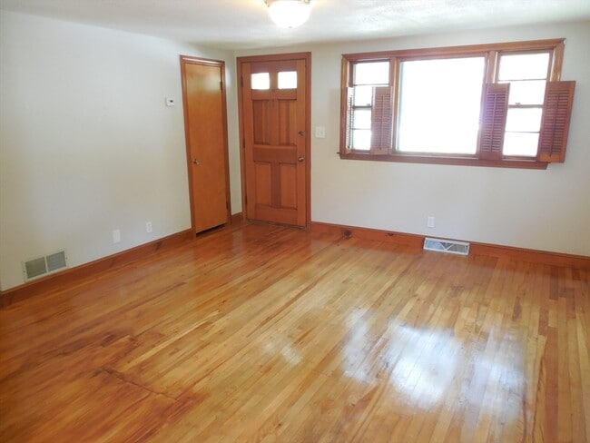 1701 Trapelo Rd