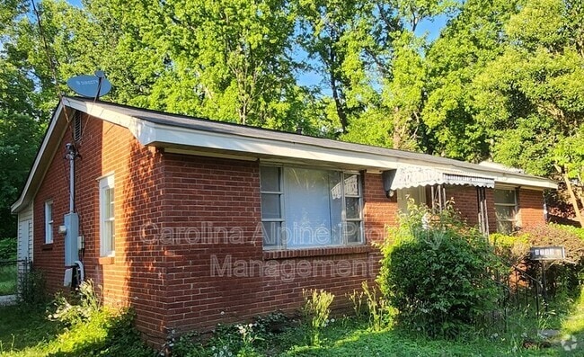 Building Photo - 1733 Finchley Dr Rental