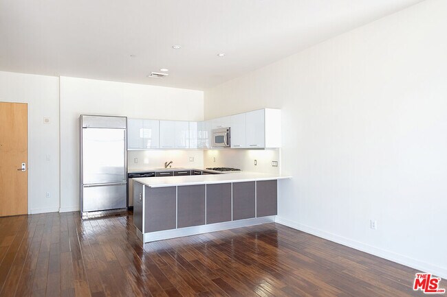 Photo - 801 S Grand Ave Unit 1506