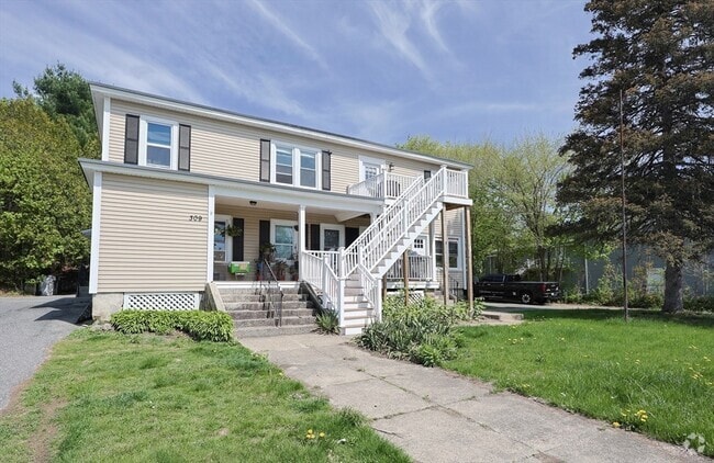 Building Photo - 309 Providence Rd Unit 1 Rental