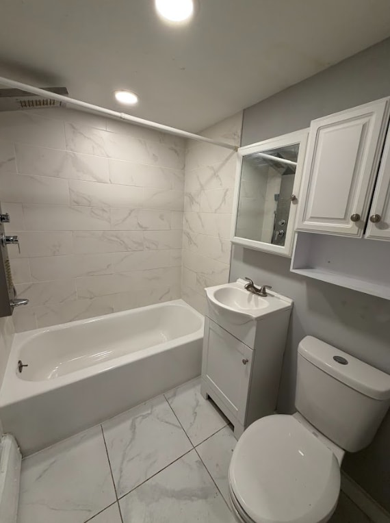 Photo - 264 E Cliveden St Unit 06