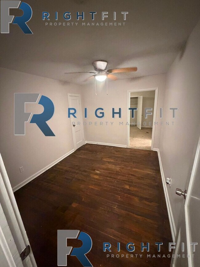 Photo - 1132 Neill Dr