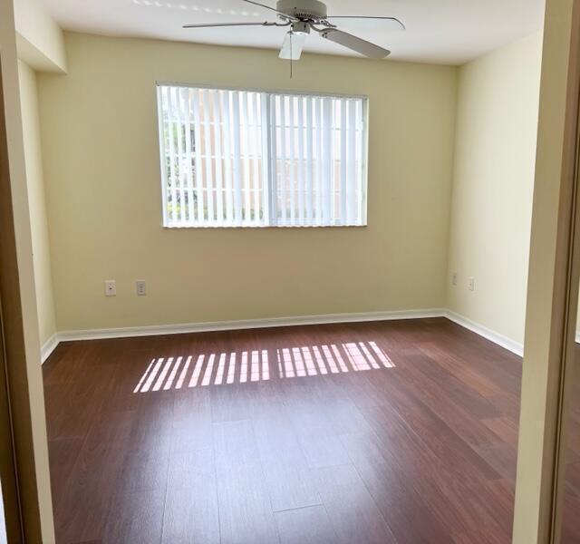 Photo - 800 Crestwood Ct S