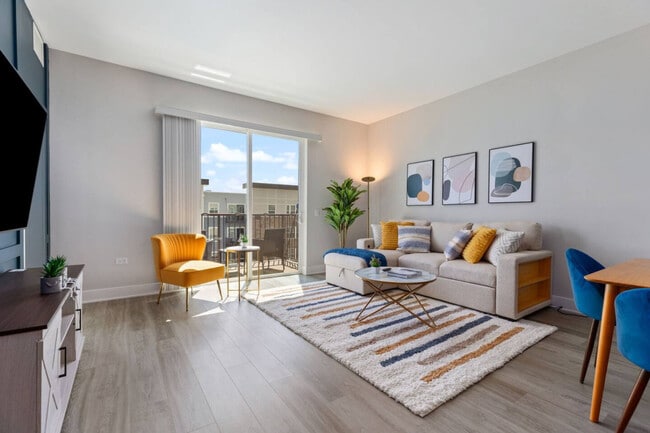 Photo - 28294 Ferry Rd Unidad ID1366986P