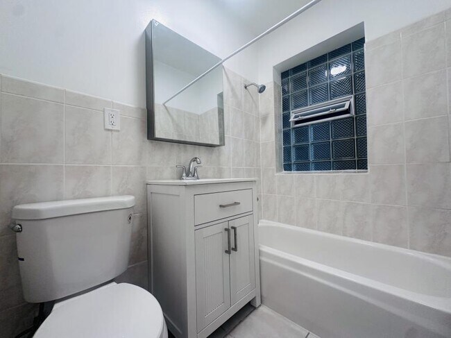 Photo - 0 bedroom in Chicago IL 60640 Unit N1