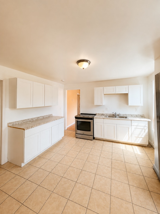 Building Photo - 16 11th St Unit 16 11th St #1