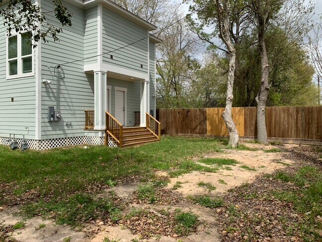 Photo - 2509 S Grand Blvd