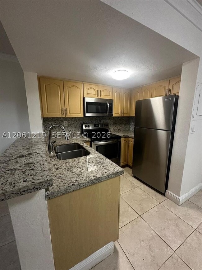 Photo - 8660 NW 6th Ln Unit 5-103